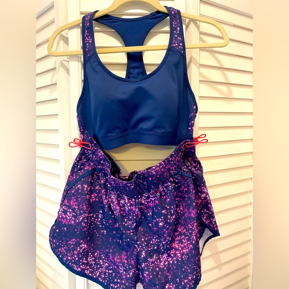 CHAMPION Women’s “Sports Bra & Shorts Set” Size L Splatters Paint Navy/Pink EUC